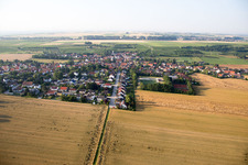 Dalheim dans le département Rhénanie-Palatinat, Allemagne hors des airs