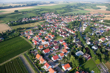 Dalheim dans le département Rhénanie-Palatinat, Allemagne vue d'en haut