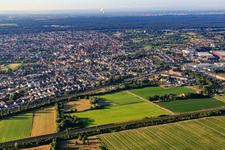 Schifferstadt dans le département Rhénanie-Palatinat, Allemagne hors des airs