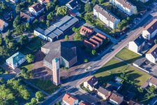 Vue aérienne de Sacré-Cœur à Schifferstadt dans le département Rhénanie-Palatinat, Allemagne