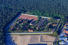 Vue aérienne de Centre de détention pour mineurs Schifferstadt à Schifferstadt dans le département Rhénanie-Palatinat, Allemagne