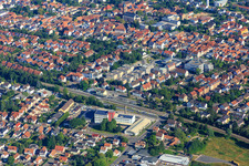 Vue aérienne de Nouvelle zone de développement au centre-ville à Kandel dans le département Rhénanie-Palatinat, Allemagne