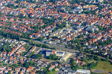 Vue aérienne de Nouvelle zone de développement au centre-ville à Kandel dans le département Rhénanie-Palatinat, Allemagne
