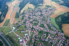 Vue aérienne de Höheinöd dans le département Rhénanie-Palatinat, Allemagne