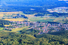 Vue oblique de Lambsborn dans le département Rhénanie-Palatinat, Allemagne