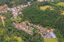 Vue aérienne de Quartier Kirchenbollenbach in Idar-Oberstein dans le département Rhénanie-Palatinat, Allemagne