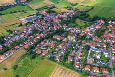 Vue oblique de Börrstadt dans le département Rhénanie-Palatinat, Allemagne
