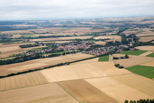 Vue aérienne de Vue sur le village à Dreisen dans le département Rhénanie-Palatinat, Allemagne