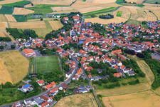 Vue oblique de Kerzenheim dans le département Rhénanie-Palatinat, Allemagne