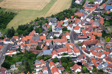 Vue aérienne de Kerzenheim dans le département Rhénanie-Palatinat, Allemagne