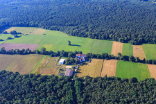 Vue aérienne de Centre de développement professionnel à Ludwigsmühle an der Queich à le quartier Niederlustadt in Lustadt dans le département Rhénanie-Palatinat, Allemagne