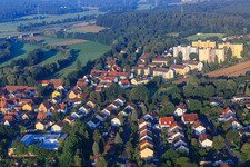 Vue aérienne de Quartier résidentiel de Klosterwald à le quartier Frauenaurach in Erlangen dans le département Bavière, Allemagne