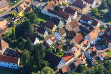 Vue aérienne de Coude à le quartier Frauenaurach in Erlangen dans le département Bavière, Allemagne