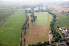 Enregistrement par drone de Quartier Billigheim in Billigheim-Ingenheim dans le département Rhénanie-Palatinat, Allemagne