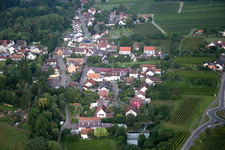 Enregistrement par drone de Quartier Ingenheim in Billigheim-Ingenheim dans le département Rhénanie-Palatinat, Allemagne