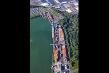 Zone industrielle d'Oberwald, port rhénan de Wörth à le quartier Maximiliansau in Wörth am Rhein dans le département Rhénanie-Palatinat, Allemagne d'en haut