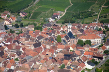 Vue aérienne de Saint-Hippolyte dans le département Haut-Rhin, France