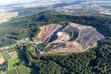 Vue aérienne de Décharge AVL BURGHOF à le quartier Gündelbach in Vaihingen an der Enz dans le département Bade-Wurtemberg, Allemagne