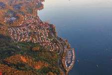 Vue aérienne de Seestraße avec Sipplinger Westhafen du Yachtclub Sipplingen eV à Sipplingen dans le département Bade-Wurtemberg, Allemagne
