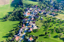 Vue aérienne de Quartier Heudorf im Hegau in Eigeltingen dans le département Bade-Wurtemberg, Allemagne