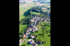 Vue aérienne de Quartier Heudorf im Hegau in Eigeltingen dans le département Bade-Wurtemberg, Allemagne