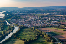 Vue aérienne de Ginsheim à Ginsheim-Gustavsburg dans le département Hesse, Allemagne