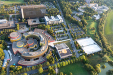 Vue aérienne de Complexe immobilier à la station de radio de la deuxième chaîne de télévision allemande à le quartier Lerchenberg in Mainz dans le département Rhénanie-Palatinat, Allemagne