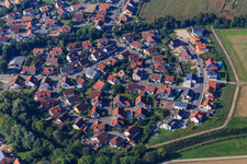 Vue aérienne de Quartier résidentiel Im Niederhorst à Leimersheim dans le département Rhénanie-Palatinat, Allemagne