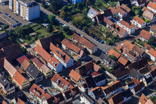 Vue aérienne de Rheinstraße x Raiffeisenstraße à Kandel dans le département Rhénanie-Palatinat, Allemagne