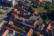 Vue oblique de Rheinstraße x Bahnhofstr à Kandel dans le département Rhénanie-Palatinat, Allemagne