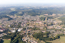 Bitche dans le département Moselle, France depuis l'avion