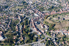 Bitche dans le département Moselle, France vu d'un drone