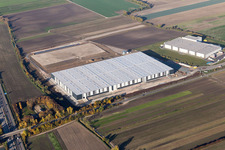 Chantier pour la construction d'un nouveau complexe immobilier sur le site du centre logistique Inc. à le quartier Eppstein in Frankenthal dans le département Rhénanie-Palatinat, Allemagne d'en haut
