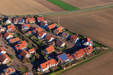 Vue aérienne de Nouvelle zone de développement Im Bannholz à le quartier Hayna in Herxheim bei Landau dans le département Rhénanie-Palatinat, Allemagne
