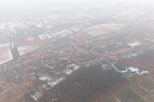 Quartier Schaidt in Wörth am Rhein dans le département Rhénanie-Palatinat, Allemagne depuis l'avion