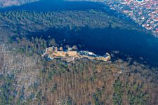Madenburg à Eschbach dans le département Rhénanie-Palatinat, Allemagne d'en haut