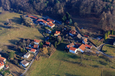 Vue aérienne de Ferme équestre Fjord Eitenmüller à le quartier Rohrbach in Reichelsheim dans le département Hesse, Allemagne