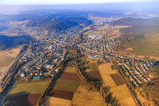 Vue aérienne de Höchst im Odenwald dans le département Hesse, Allemagne