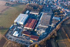 Vue aérienne de Autoneum Allemagne à le quartier Gundernhausen in Roßdorf dans le département Hesse, Allemagne