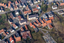 Vue aérienne de Champs agricoles et terres agricoles à Siegen dans le département Bas Rhin, France