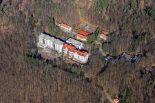 Vue aérienne de Clinique spécialisée Eußerthal du sud à Eußerthal dans le département Rhénanie-Palatinat, Allemagne