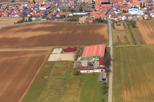 Centre équestre Fohlenhof à Steinweiler dans le département Rhénanie-Palatinat, Allemagne d'en haut