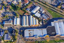 Vue aérienne de Zone industrielle à Fellach avec cuisines StrohmeierGilb Bellheim et SKINSUPPLY | Compléments spécifiques pour la peau à Bellheim dans le département Rhénanie-Palatinat, Allemagne