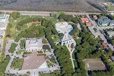 Vue aérienne de Lignano Sabbiadoro dans le département Udine, Italie