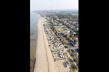 Vue d'oiseau de Cesenatico dans le département Forlì-Cesena, Italie