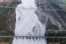Vue aérienne de Montereale Valcellina dans le département Pordenone, Italie