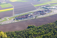 Vue aérienne de Centre commercial à Roppenheim dans le département Bas Rhin, France