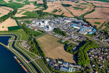 Photographie aérienne de Centre logistique UHU et Dow MF Produktions GmbH & Co. Ohg à le quartier Greffern in Rheinmünster dans le département Bade-Wurtemberg, Allemagne