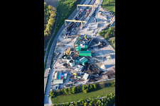 Photographie aérienne de Chantier de construction avec travaux de creusement de tunnel pour le tracé et l'aménagement de la nouvelle ligne ICE Karlsruhe-Bâle à Ötigheim dans le département Bade-Wurtemberg, Allemagne