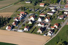 Vue aérienne de Rott dans le département Bas Rhin, France